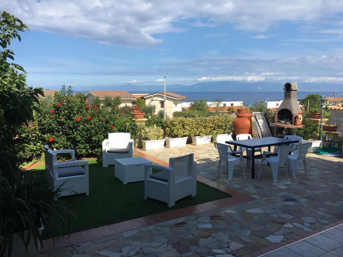 Casa Vacanze Villa Mimosa- Per Le Vacanze Vicino A Tropea Бриатико Екстериор снимка